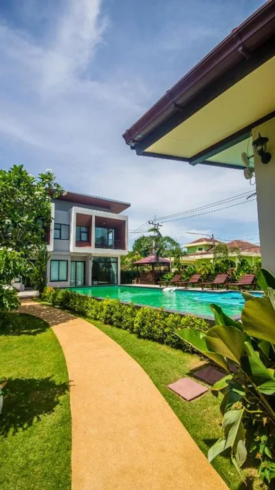 Camera matrimoniale Deluxe con vista sul mare — Nitchanan Villa